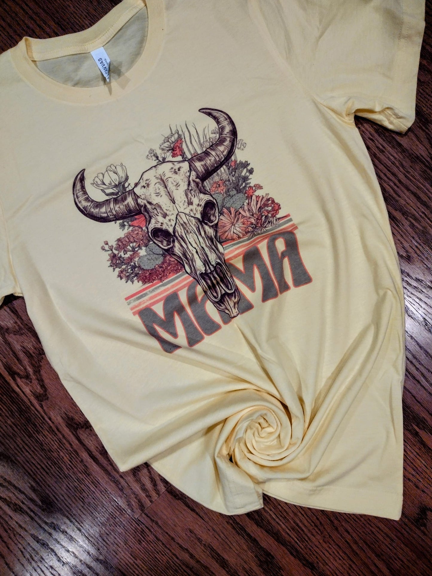 Bull mama Tee