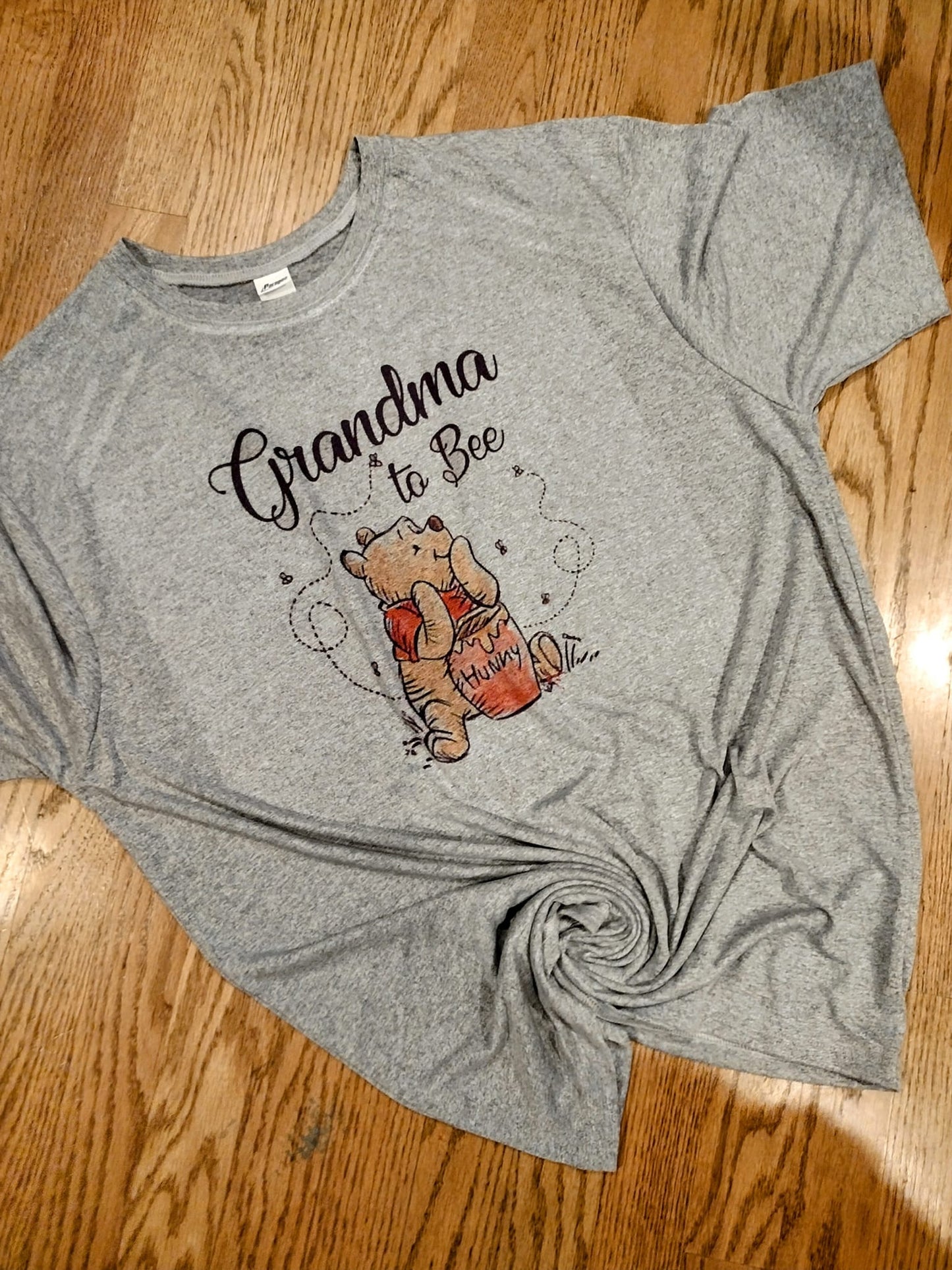 Grandma to bee shirt