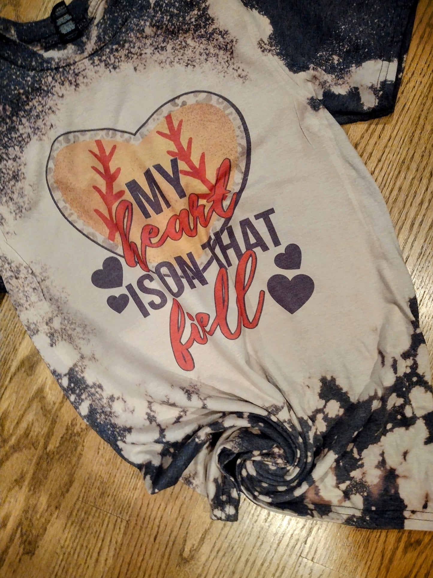 My heart is on that field softball bleach tee