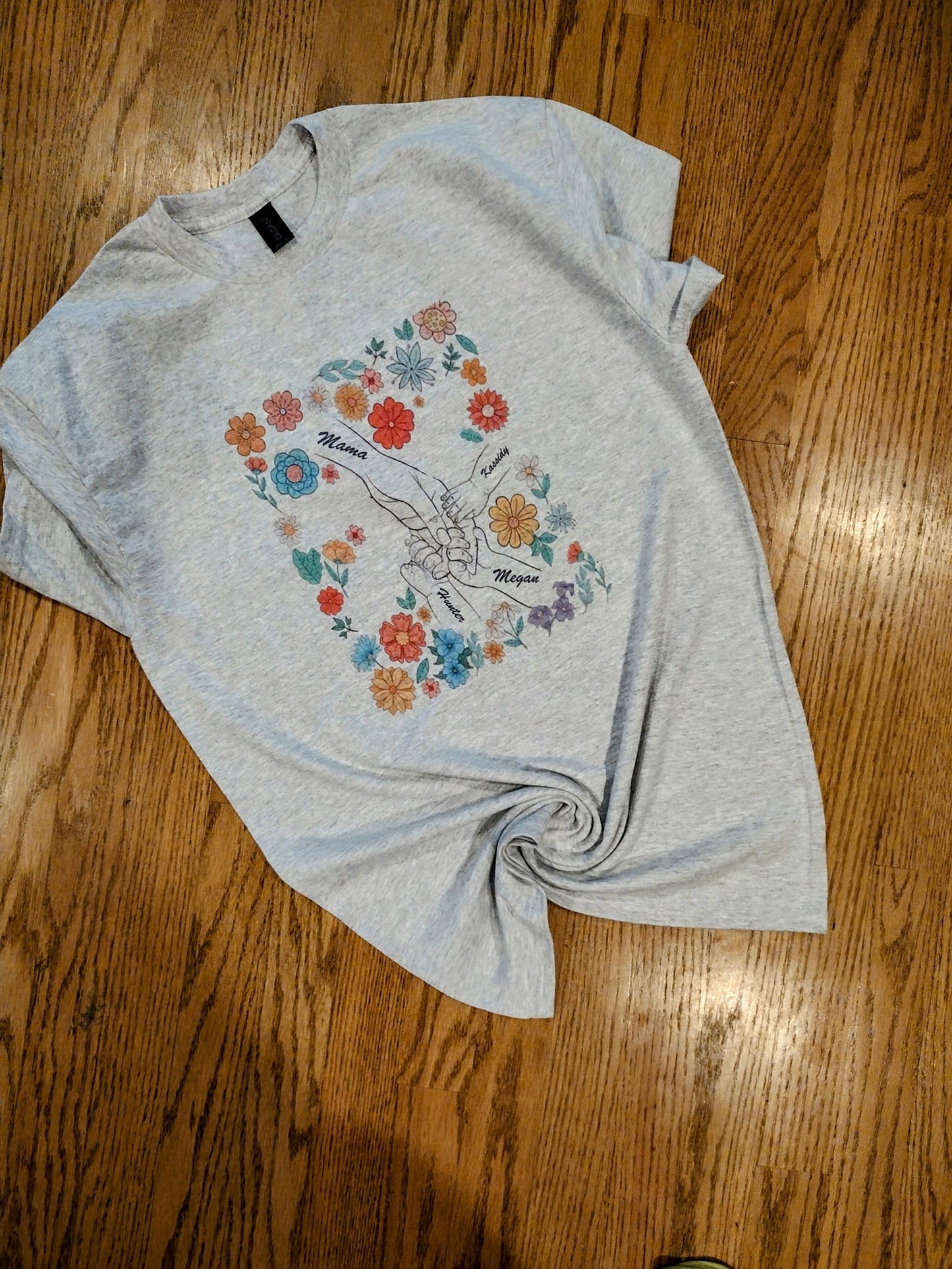 Custom mama shirt