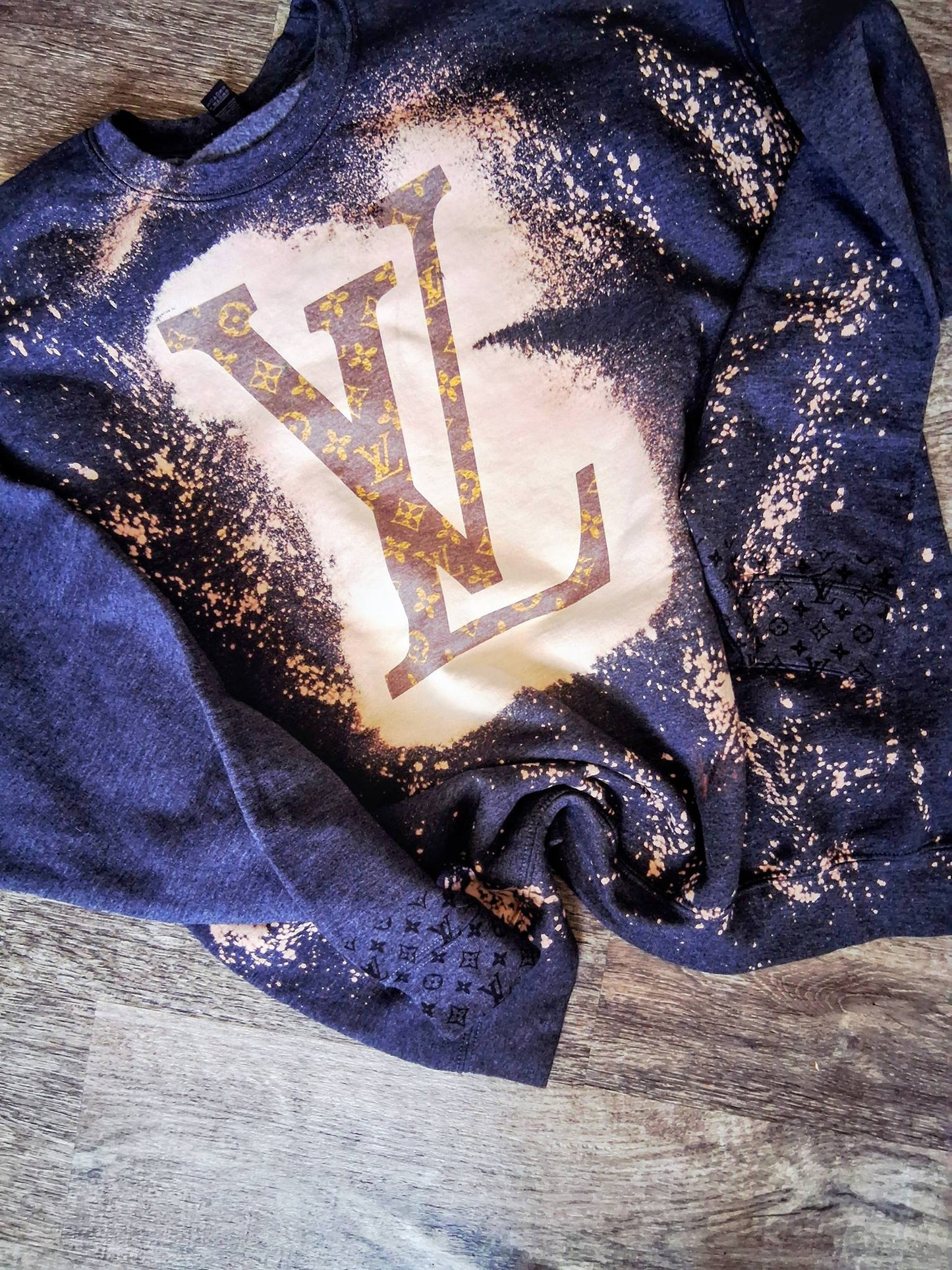 Cute bleach sweatshirt