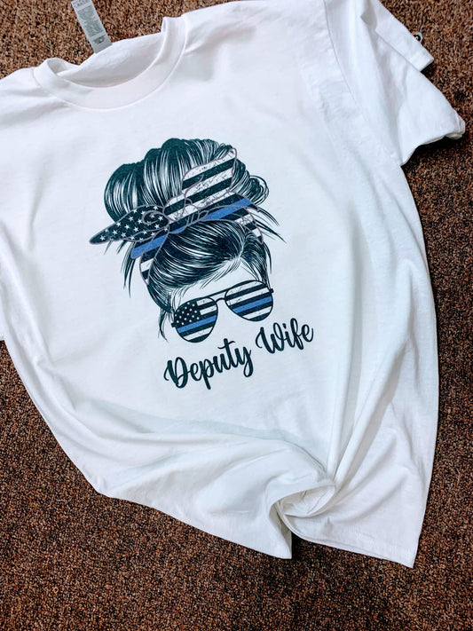 Deputy wife Tee