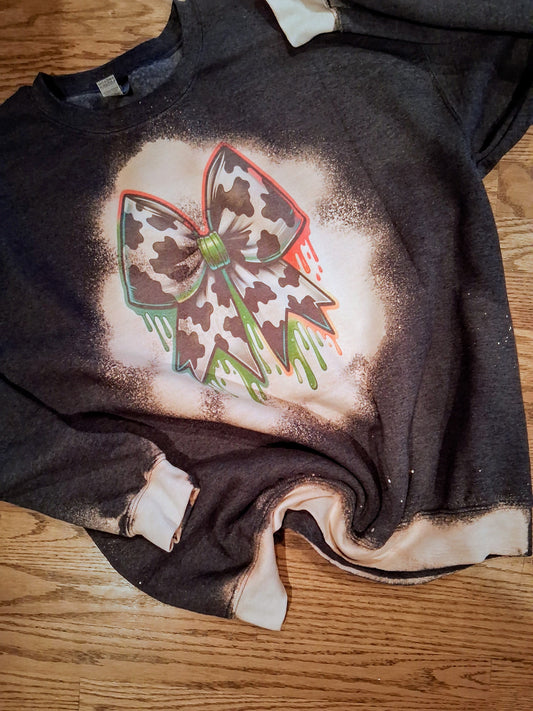 Cowhide ribbon bleach sweatshirt